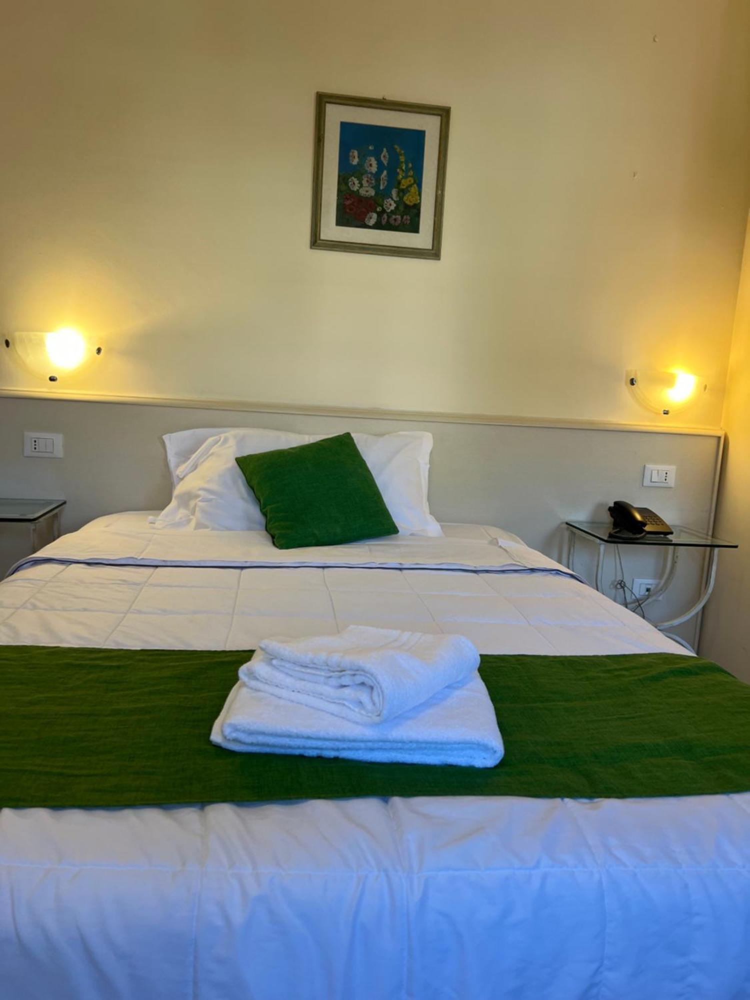 Ca Dei Barcaroli Hotel Mestre Luaran gambar