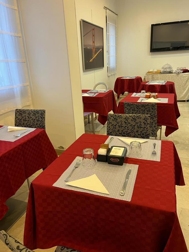 Ca Dei Barcaroli Hotel Mestre Luaran gambar