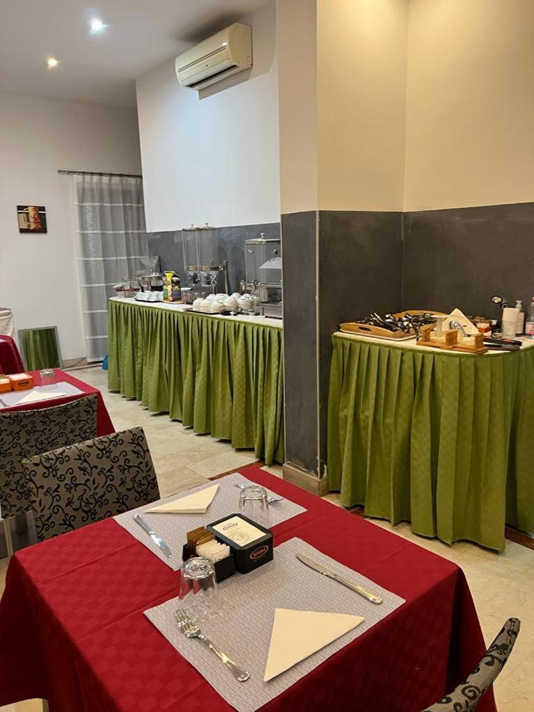 Ca Dei Barcaroli Hotel Mestre Luaran gambar